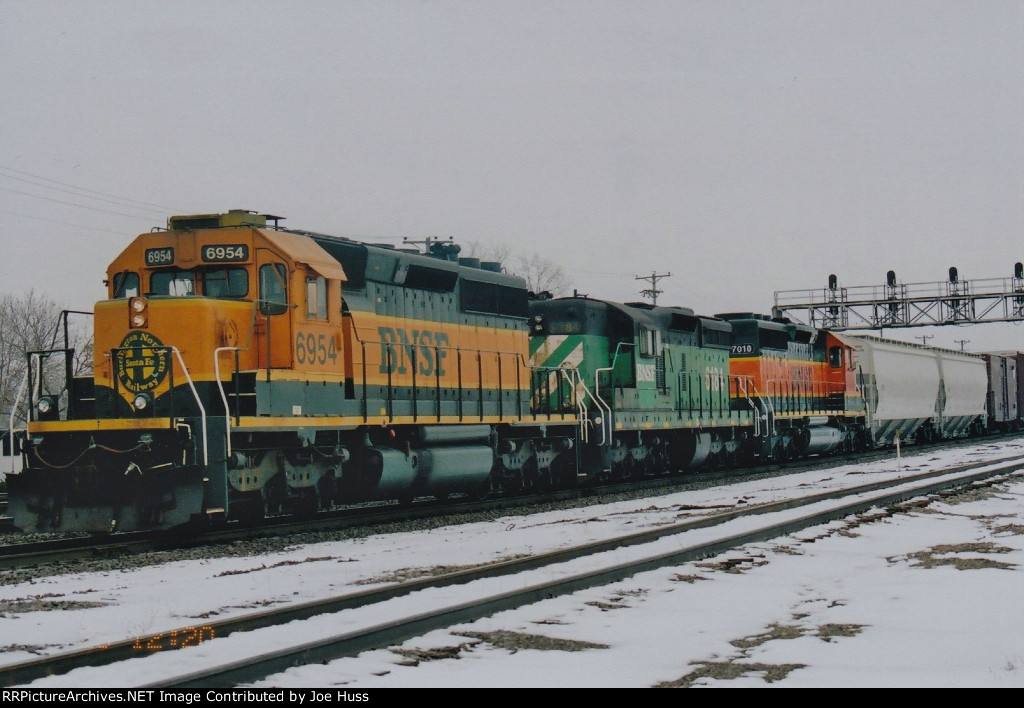 BNSF 6954 East